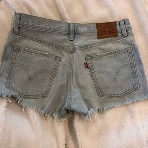 Levi’s 501 vintage cutoff shorts